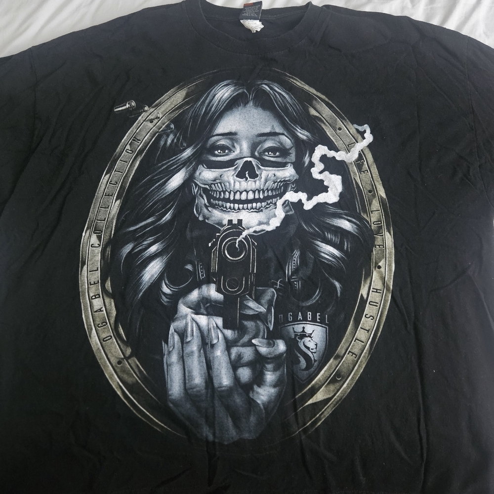 Black Graphic T-Shirt with Skull Design